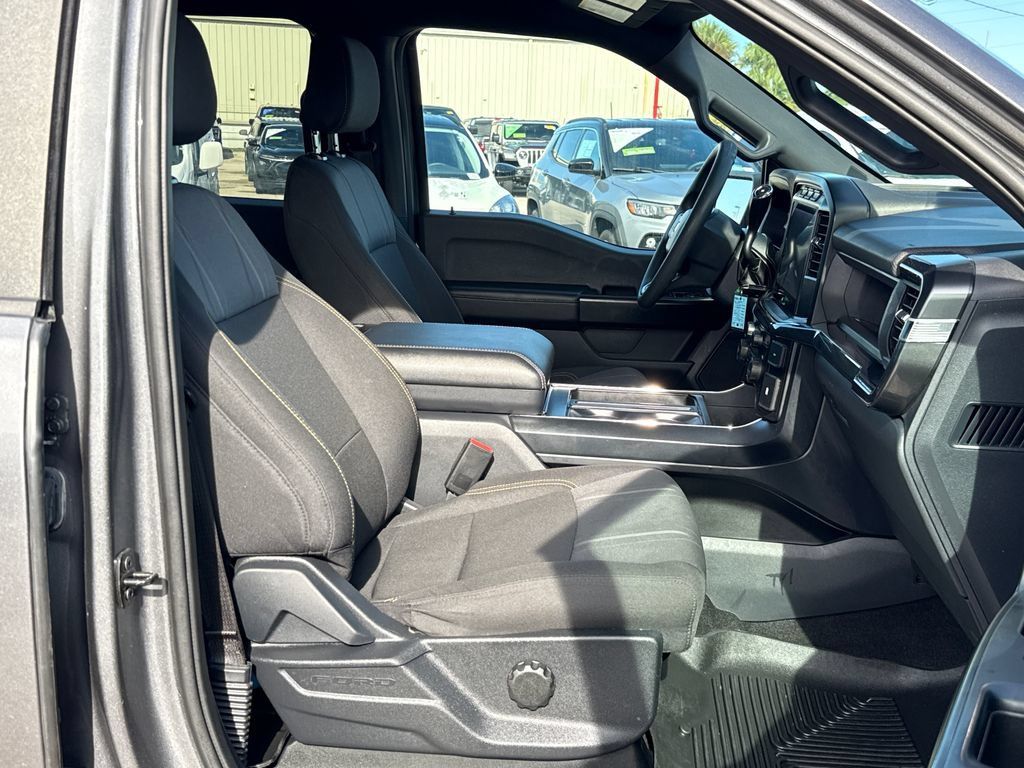 Used 2024 Ford F150 STX RWD image 27