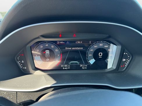 Used 2022 Audi Q3 2.0T Premium image 11