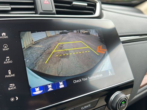 Used 2022 Honda CR-V Touring image 17