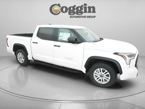 New 2026 Toyota Tundra SR5 w/ SR5 Convenience Package image 26