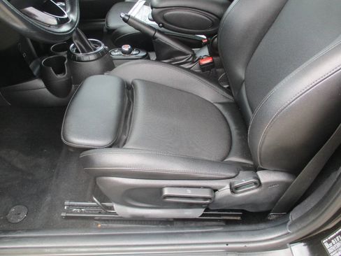 Used 2016 MINI Cooper S FWD image 15