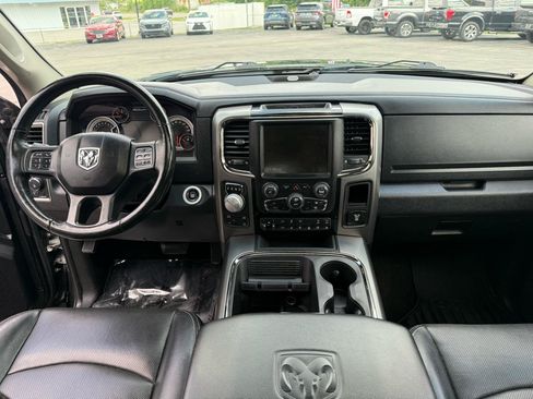 Used 2016 RAM 1500 Sport w/ Black Ram 1500 Sport Group AWD/4WD image 18