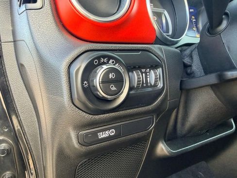 Used 2020 Jeep Gladiator Rubicon image 22