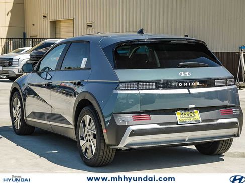 New 2026 Hyundai Ioniq 5 SE RWD image 6