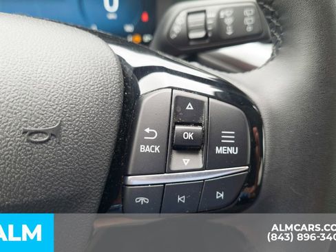 Used 2023 Ford Escape Platinum image 29