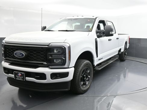 New 2026 Ford F250 XL w/ STX Appearance Package image 4