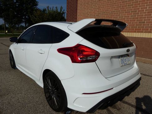 Used 2017 Ford Focus RS AWD/4WD image 5