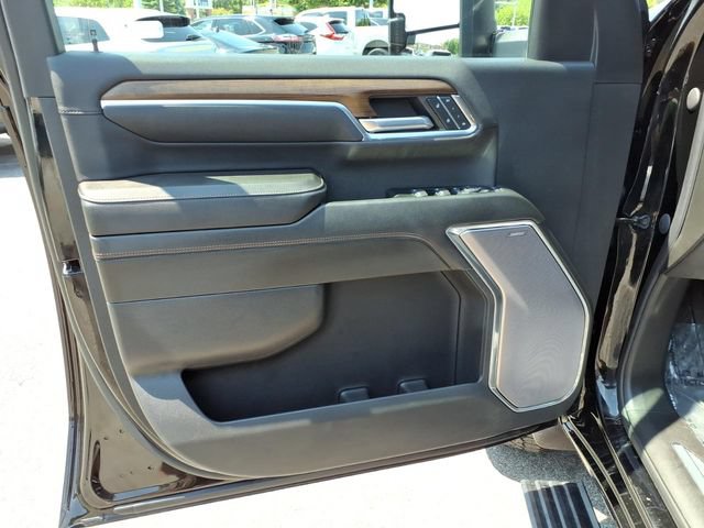 Used 2024 Chevrolet Silverado 2500 High Country w/ Technology Package AWD/4WD image 22