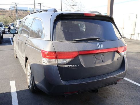 Used 2016 Honda Odyssey Touring Elite image 5