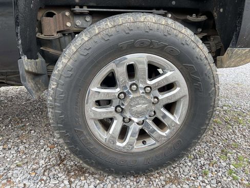 Used 2017 Chevrolet Silverado 3500 LTZ w/ Duramax Plus Package image 3