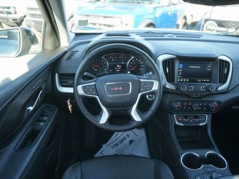 Used 2023 GMC Terrain SLT w/ Tech Package image 22