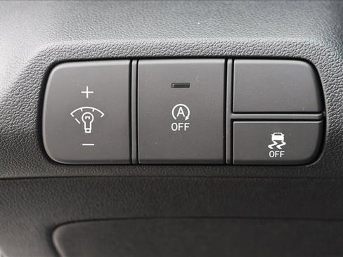 New 2026 Hyundai Elantra SE FWD image 13