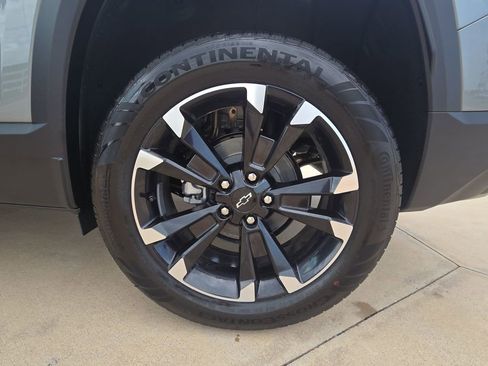New 2026 Chevrolet Equinox RS w/ Safety and Technology Package FWD image 32