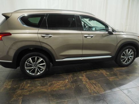 Used 2019 Hyundai Santa Fe AWD image 4