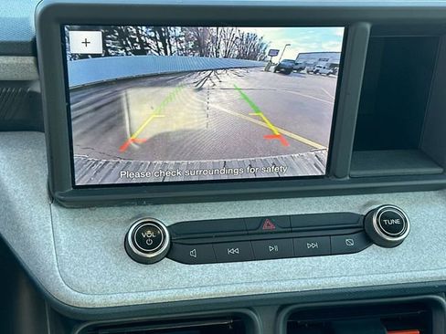 Used 2024 Ford Maverick XLT image 14