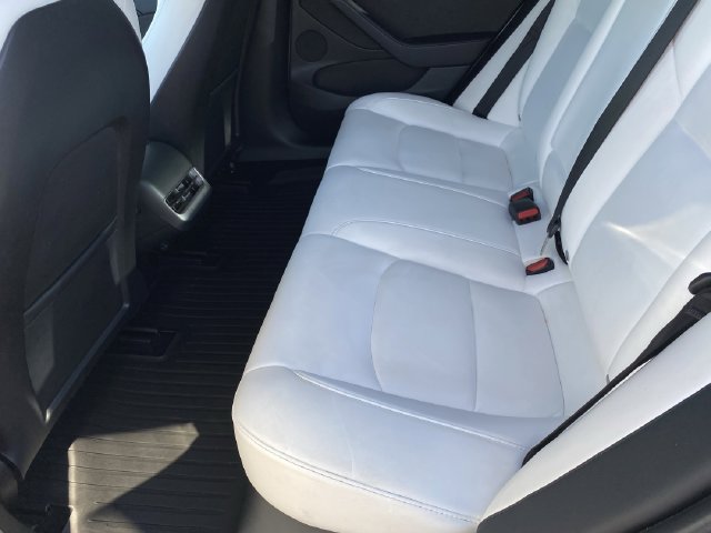 Used 2022 Tesla Model 3 Performance AWD/4WD image 17