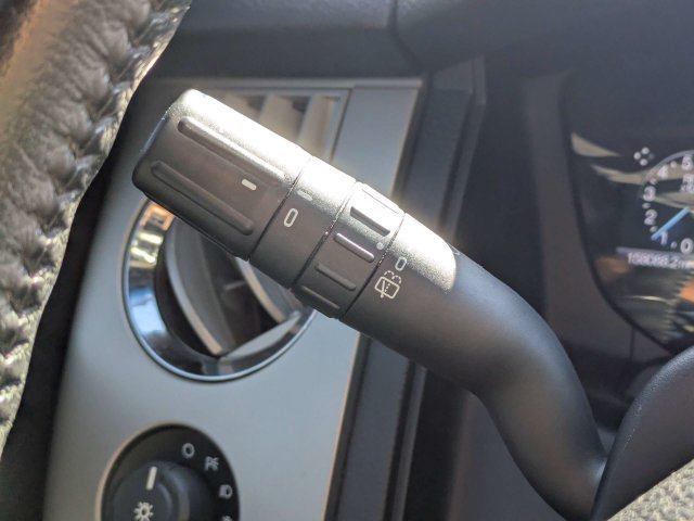 Used 2015 Ford Expedition XLT w/ Equipment Group 202A AWD/4WD image 30