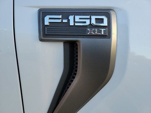 Used 2021 Ford F150 XLT w/ Equipment Group 302A High image 11