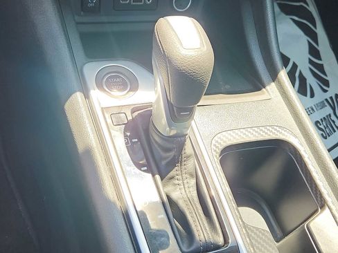 Used 2025 Nissan Sentra SV FWD image 14