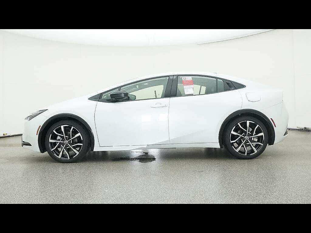 New 2026 Toyota Prius Plug-In Hybrid FWD image 62