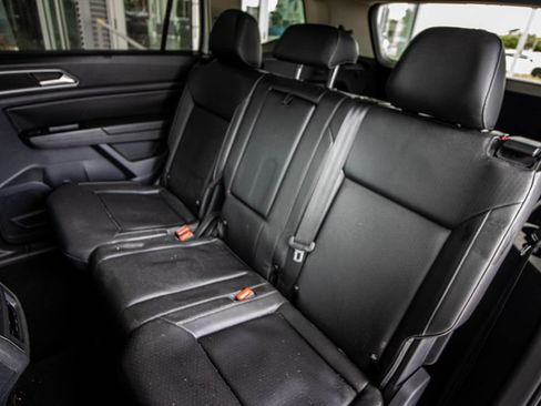 Used 2019 Volkswagen Atlas SE w/ Towing Package FWD image 23