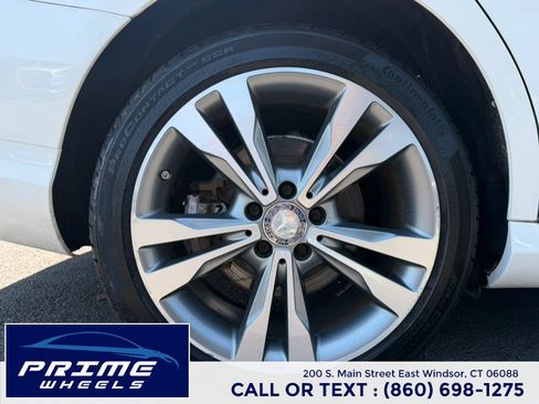 Used 2015 Mercedes-Benz C 300 4MATIC Sedan image 26