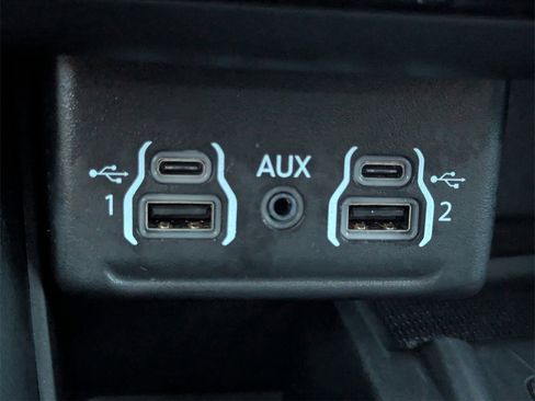 Used 2021 Dodge Durango SRT Hellcat w/ Technology Group image 17