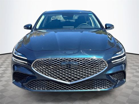 Used 2025 Genesis G70 2.5T image 2