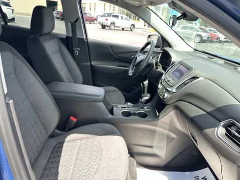 Used 2024 Chevrolet Equinox LT FWD image 25