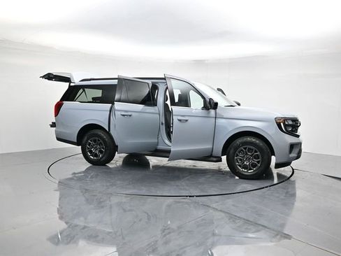 New 2025 Ford Expedition Max Active image 50