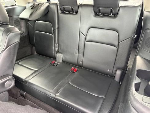 Used 2022 Nissan Pathfinder SL w/ SL Premium Package AWD/4WD image 10