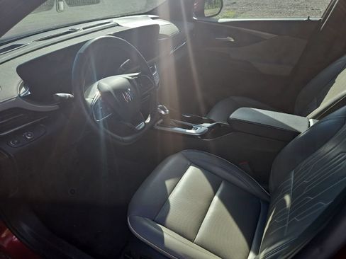 Used 2024 Buick Envista Avenir FWD image 13