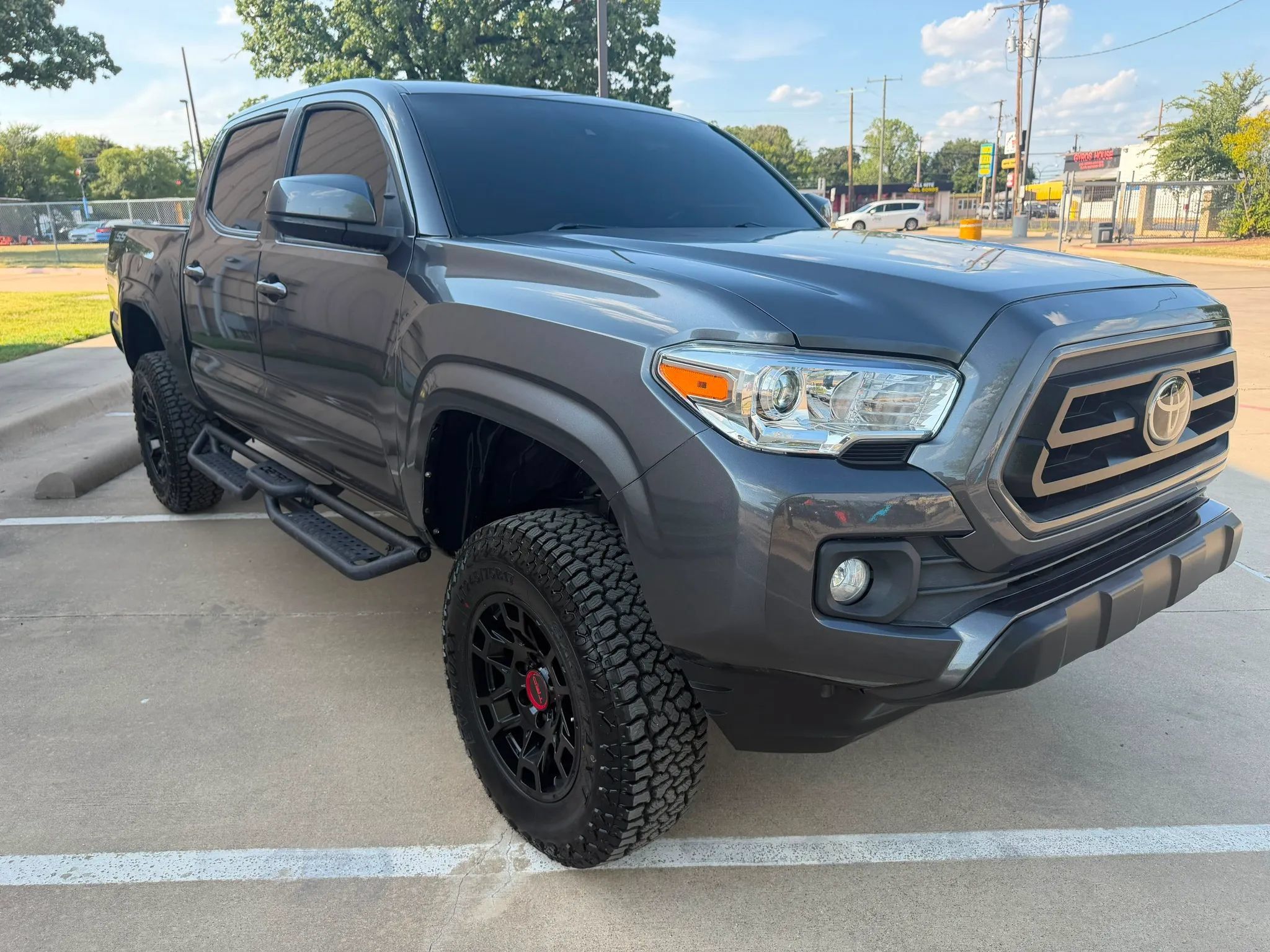 Used 2020 Toyota Tacoma SR w/ SR Convenience Package RWD image 4