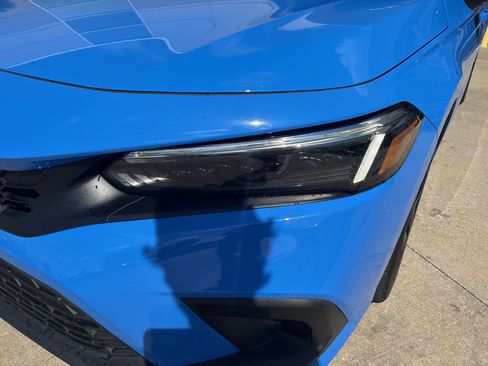 Used 2022 Honda Civic Sport image 6