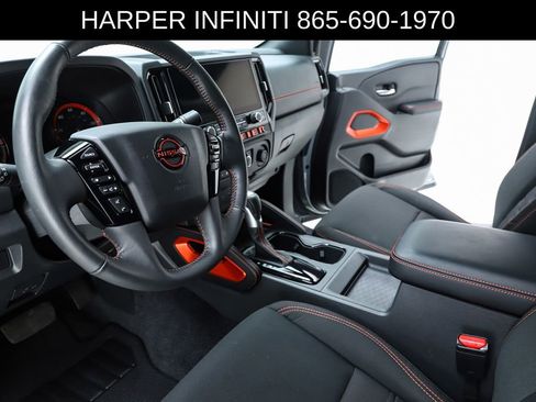 Used 2025 Nissan Frontier PRO-4X image 56