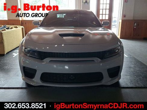 Used 2022 Dodge Charger Scat Pack RWD image 2