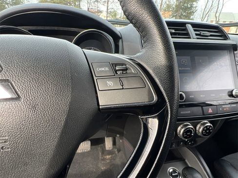 Used 2024 Mitsubishi Outlander Sport SE image 28