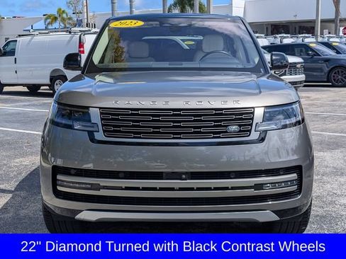 Used 2023 Land Rover Range Rover SE AWD/4WD image 2