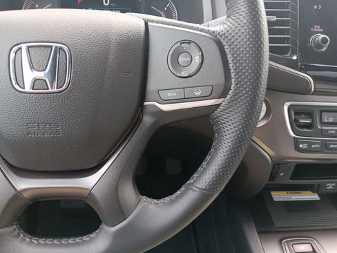 Used 2023 Honda Passport EX-L image 21