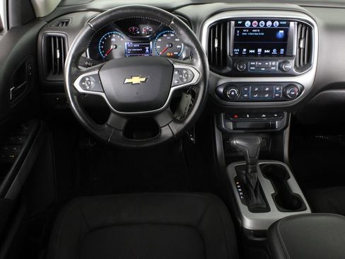 Used 2018 Chevrolet Colorado LT image 6