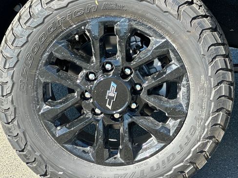 New 2026 Chevrolet Silverado 2500 High Country w/ Midnight Edition image 34