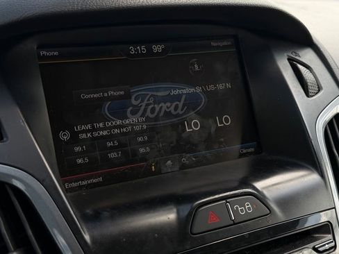 Used 2012 Ford Focus Titanium FWD image 13