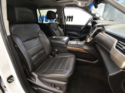 Used 2018 GMC Yukon Denali w/ Open Road Package AWD/4WD image 17