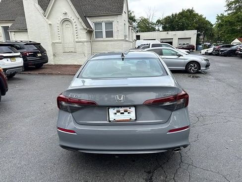 Used 2025 Honda Civic Sport image 5