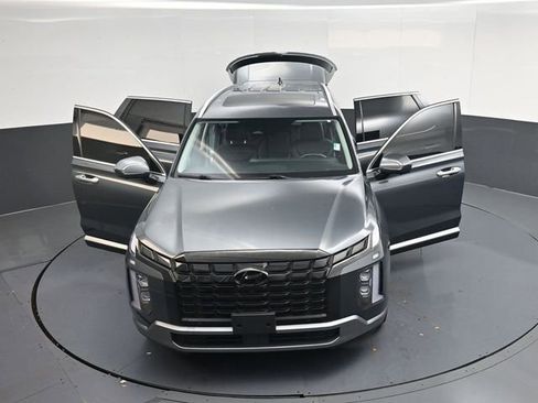 Used 2023 Hyundai Palisade SEL AWD/4WD image 57
