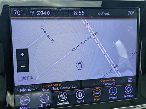 Used 2020 Jeep Grand Cherokee Limited AWD/4WD image 13