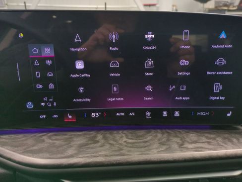 Used 2025 Audi Q5 Premium w/ Convenience Package image 22