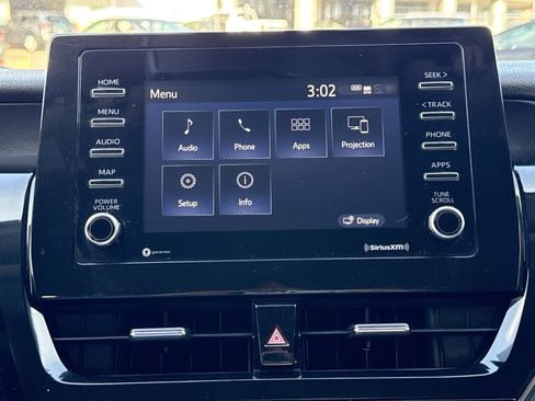 Used 2022 Toyota Camry LE image 20