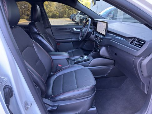 Used 2024 Ford Escape ST-Line w/ Tech Pack #1 image 19