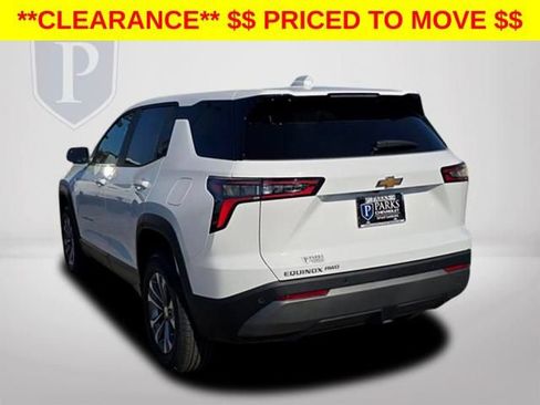 New 2026 Chevrolet Equinox LT AWD/4WD image 8